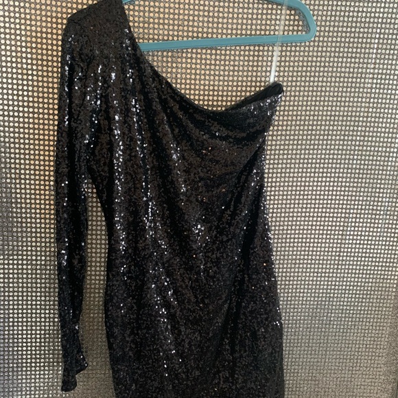 Nookie XL dress - Picture 2 of 5